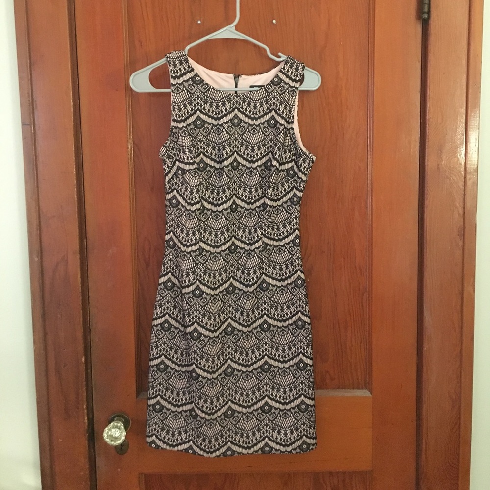 Guess Los Angeles nude and black lace fitted dress